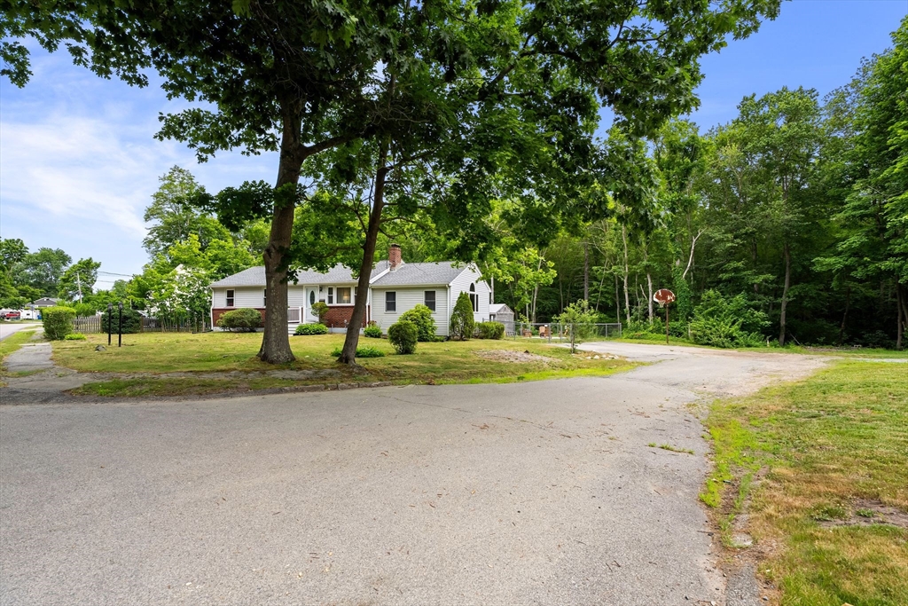 338 Levin Road
