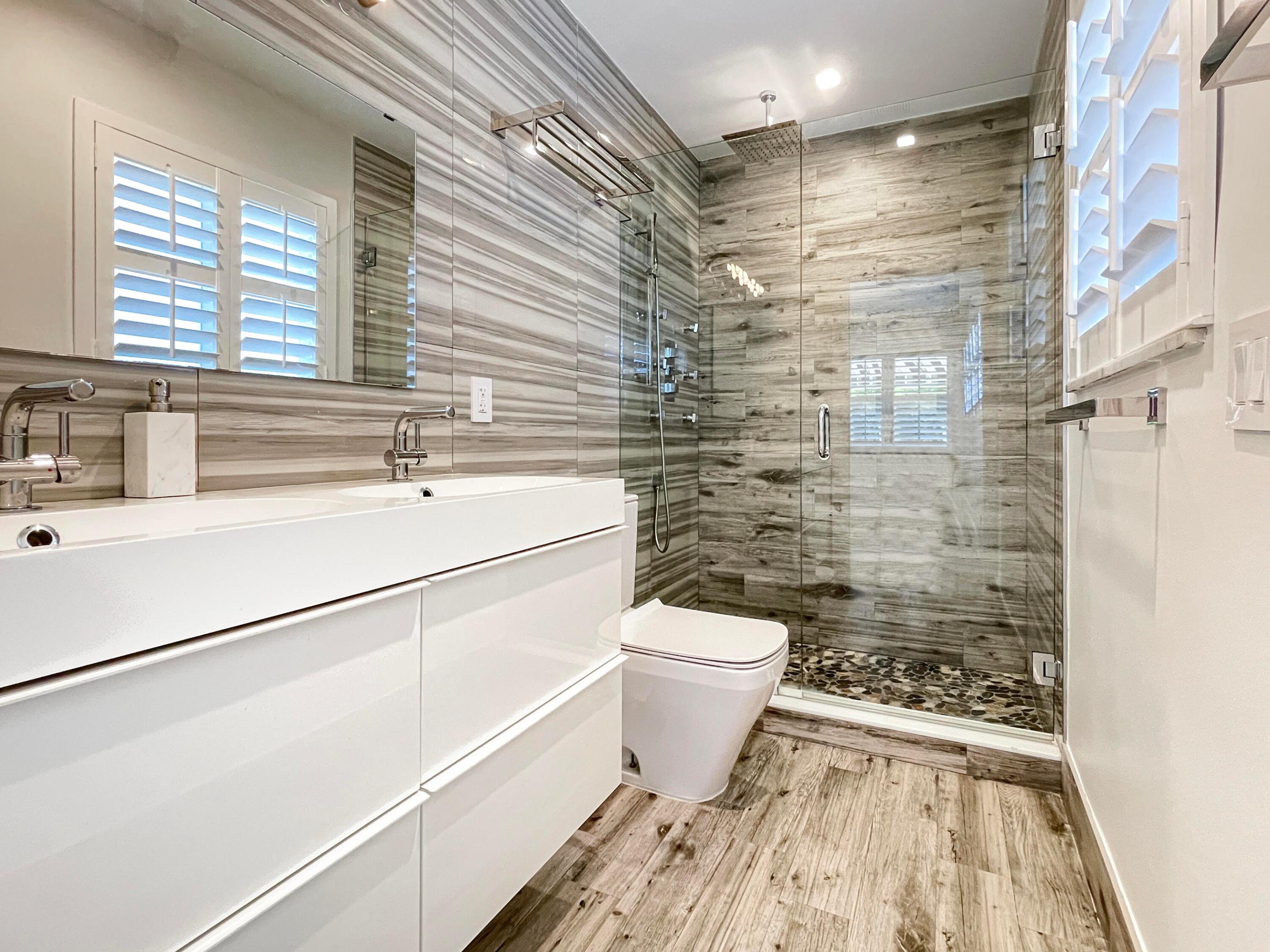 2164 NE 25th Street