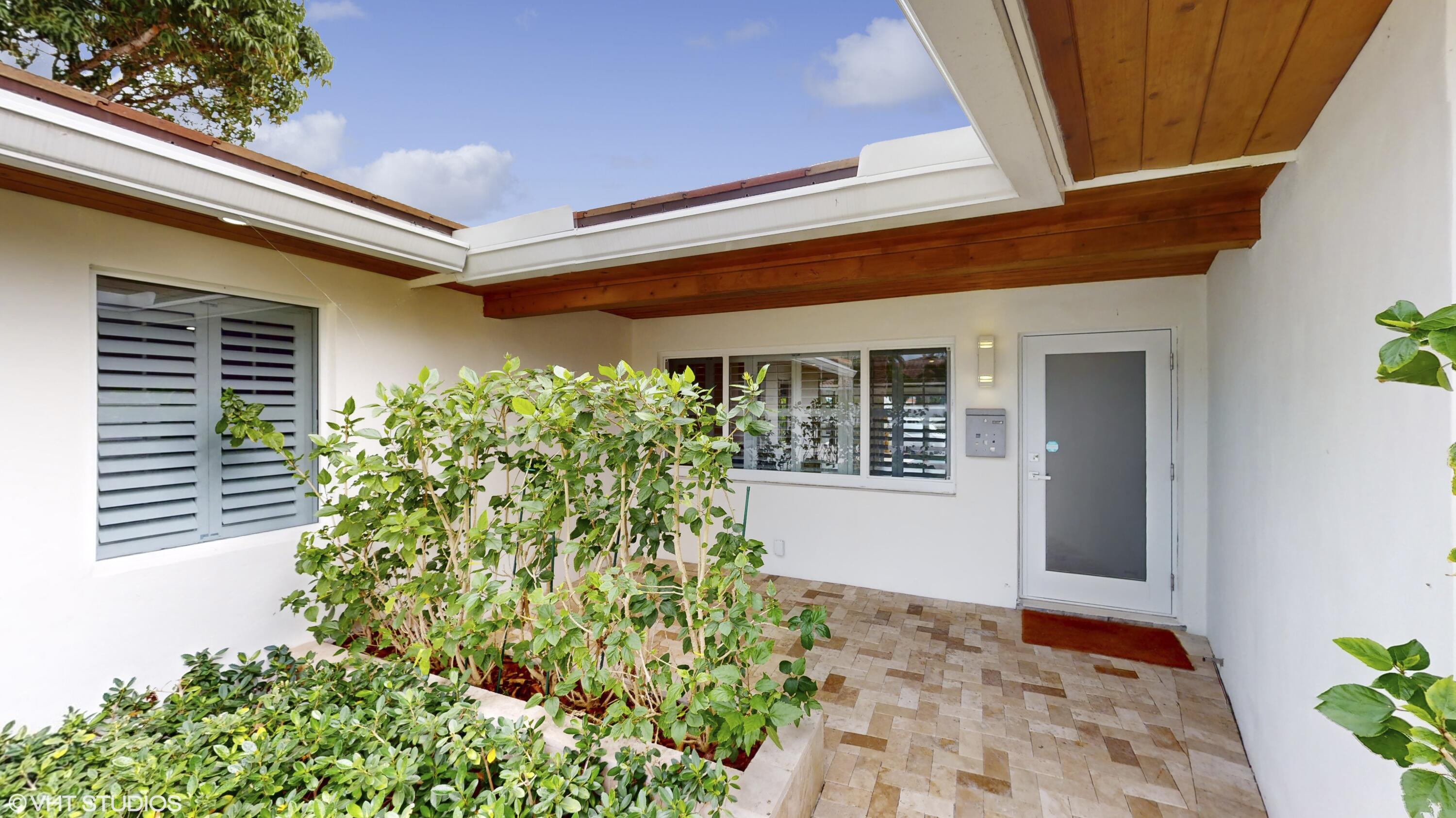 2164 NE 25th Street