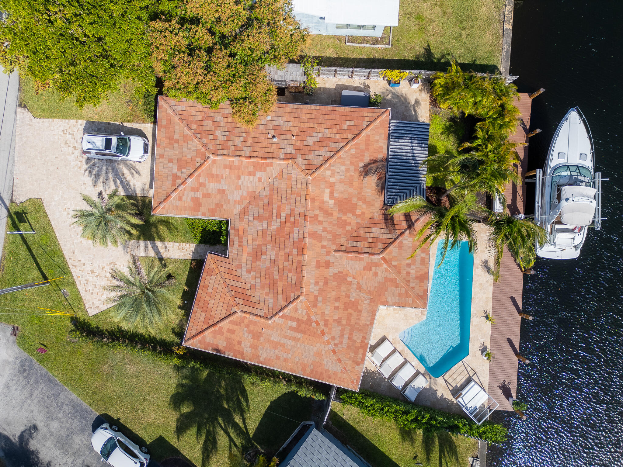 2164 NE 25th Street