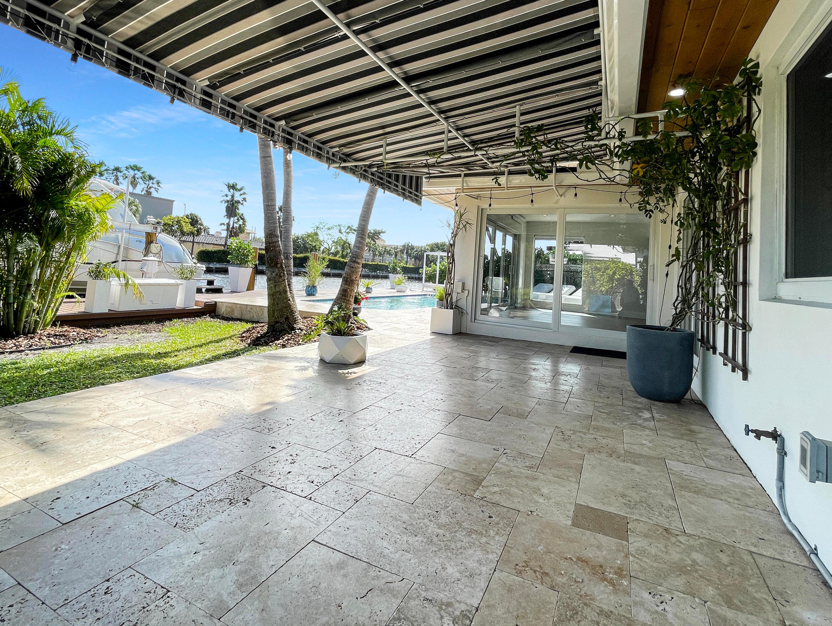 2164 NE 25th Street