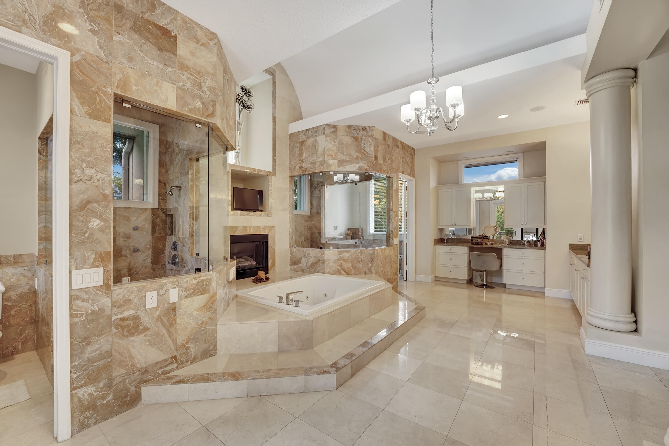 7272 NW 62nd Terrace