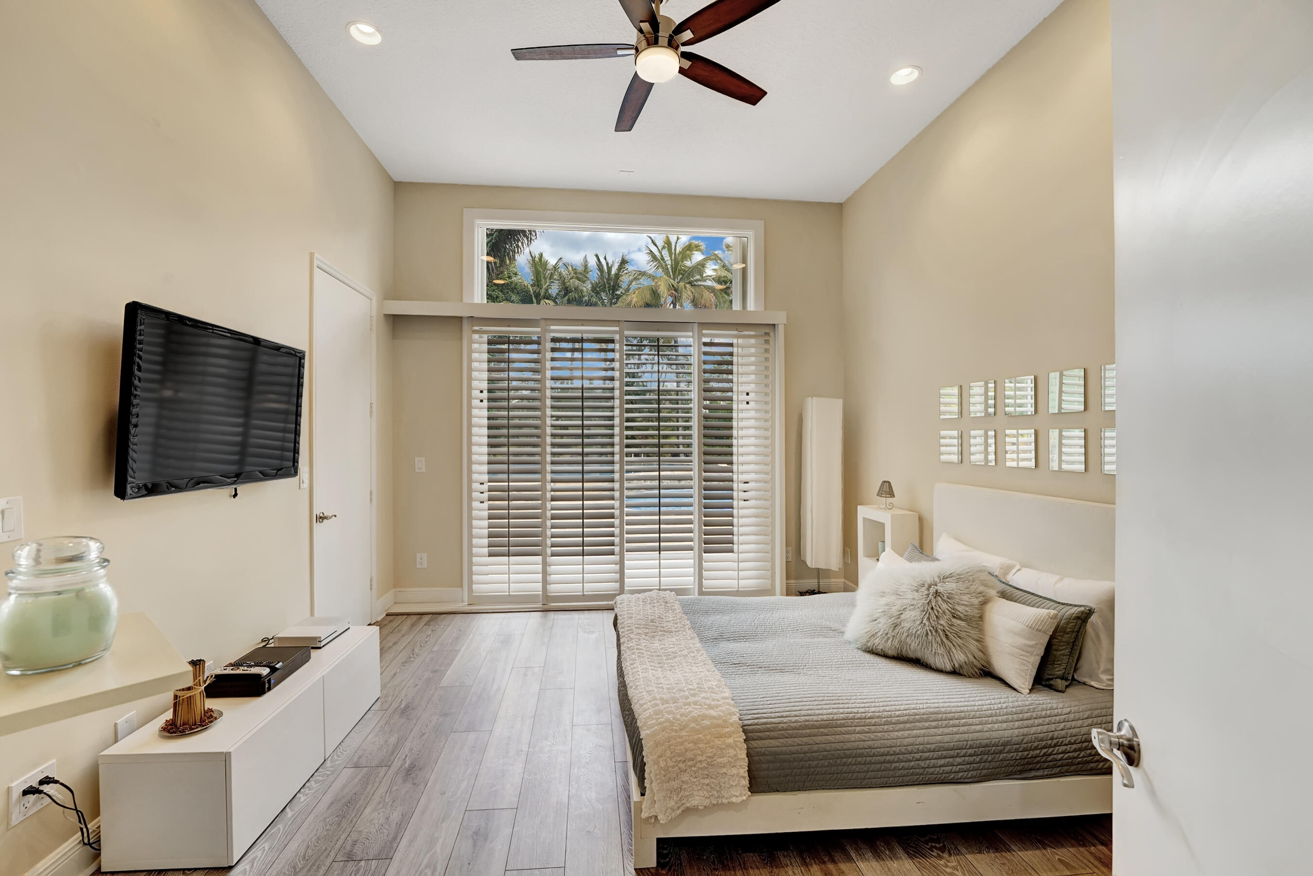 7272 NW 62nd Terrace