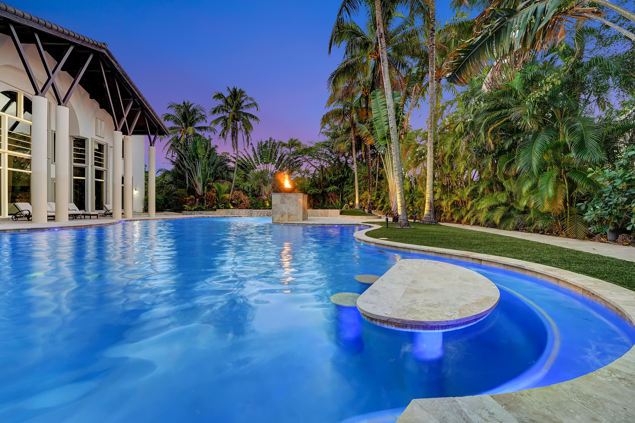 7272 NW 62nd Terrace