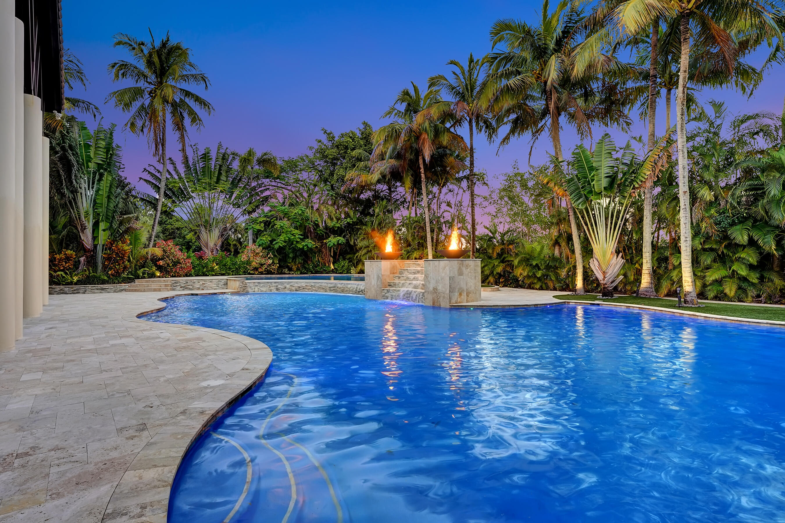 7272 NW 62nd Terrace