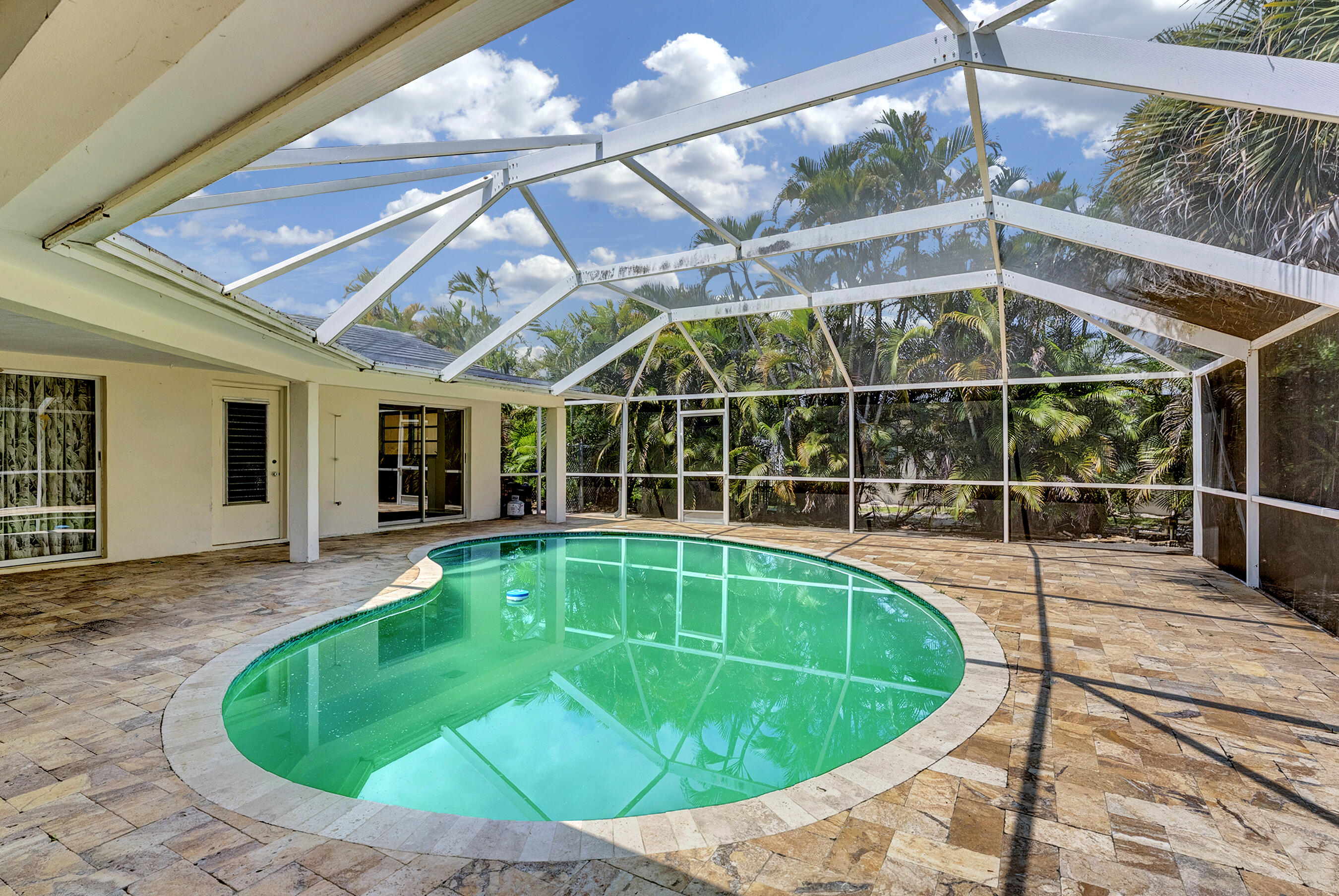 501 NW 11th Street