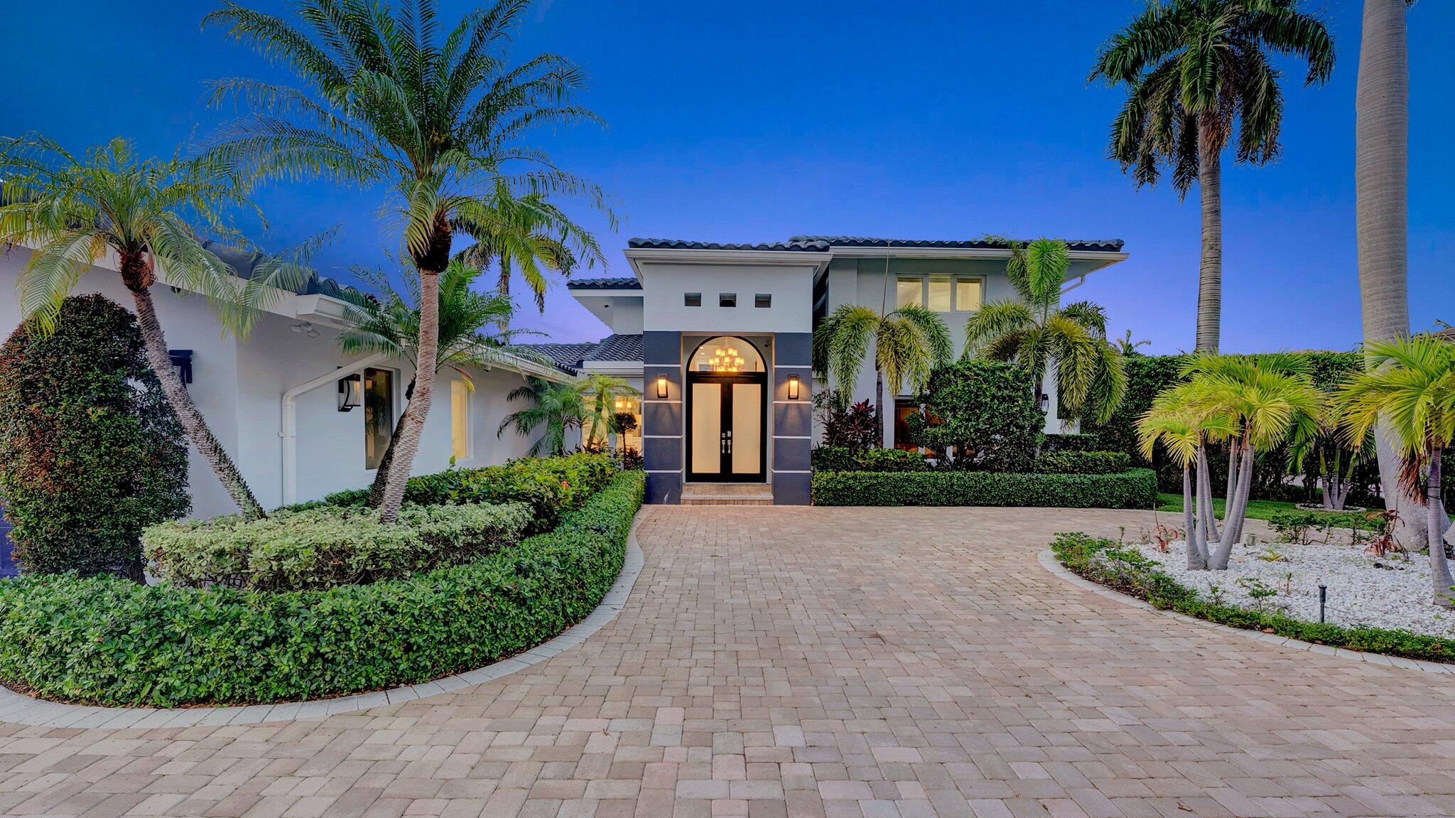 2593 SE 9th Street