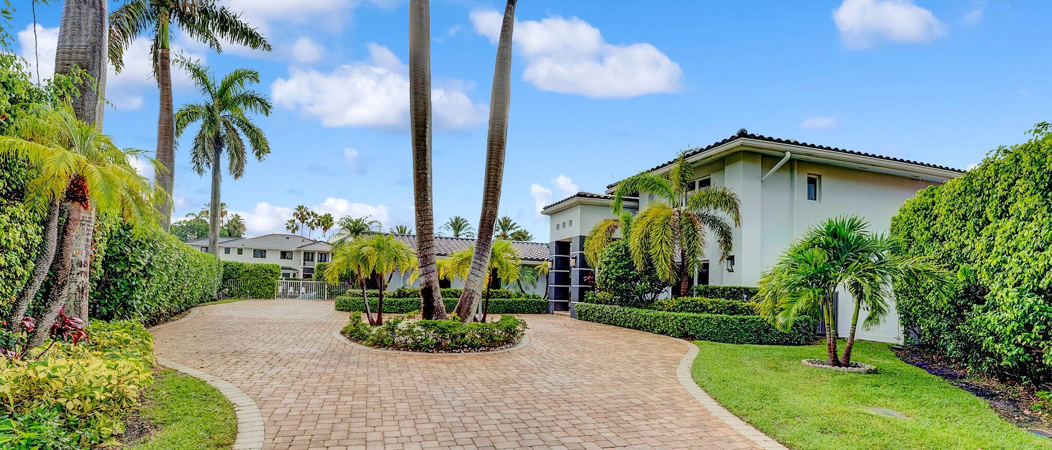 2593 SE 9th Street