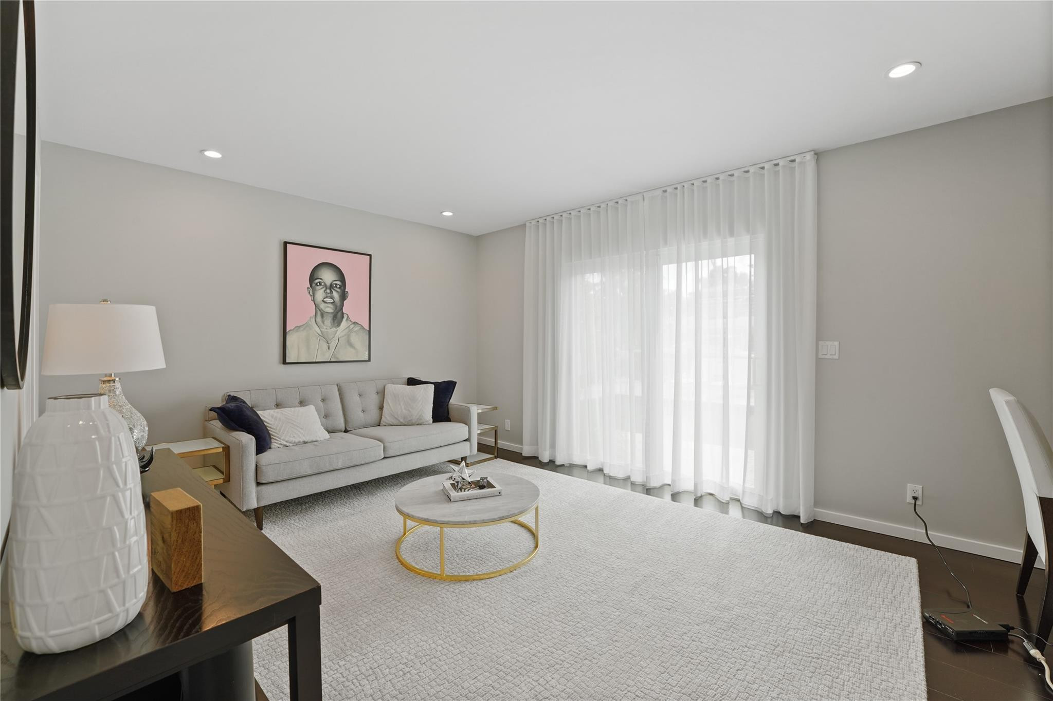 325 SEVEN ISLES Drive