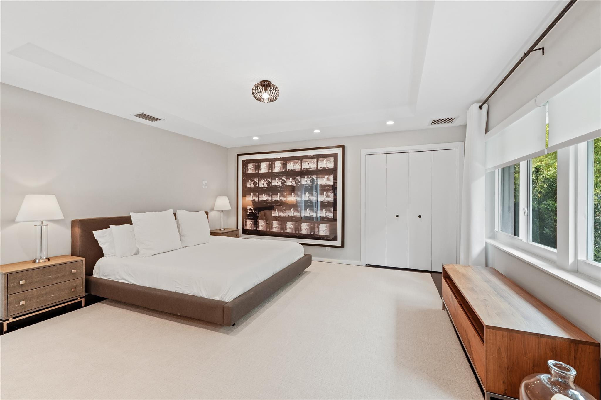 325 SEVEN ISLES Drive