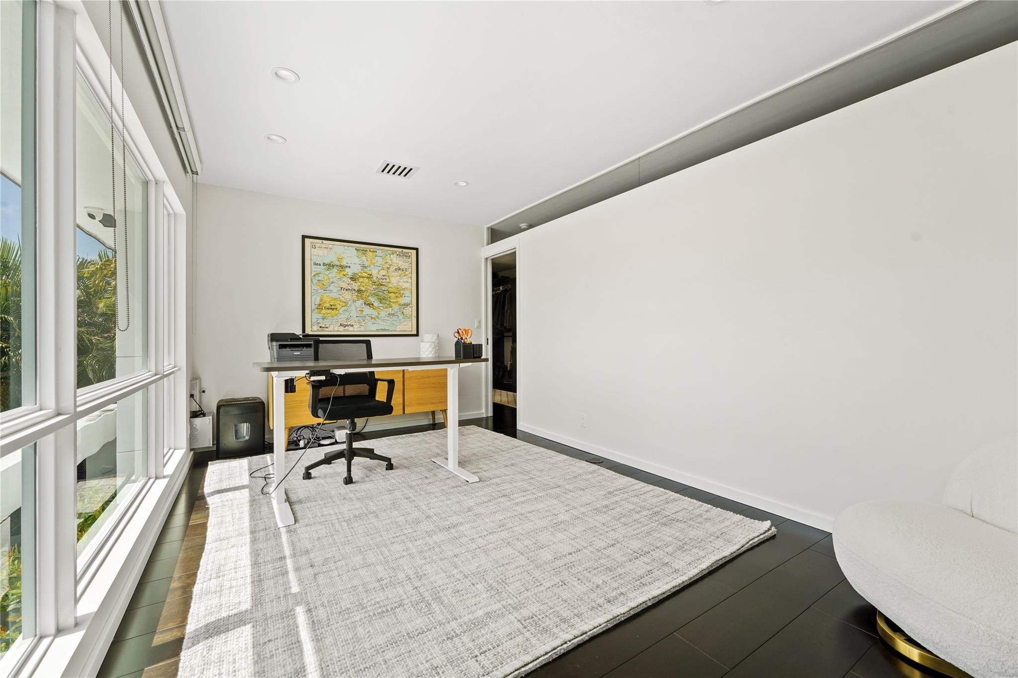 325 SEVEN ISLES Drive