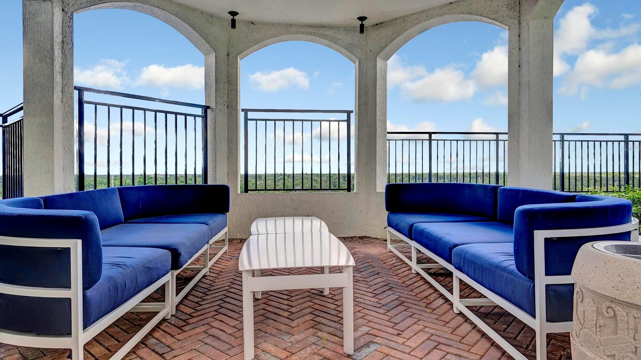 600 W Las Olas Blvd 703