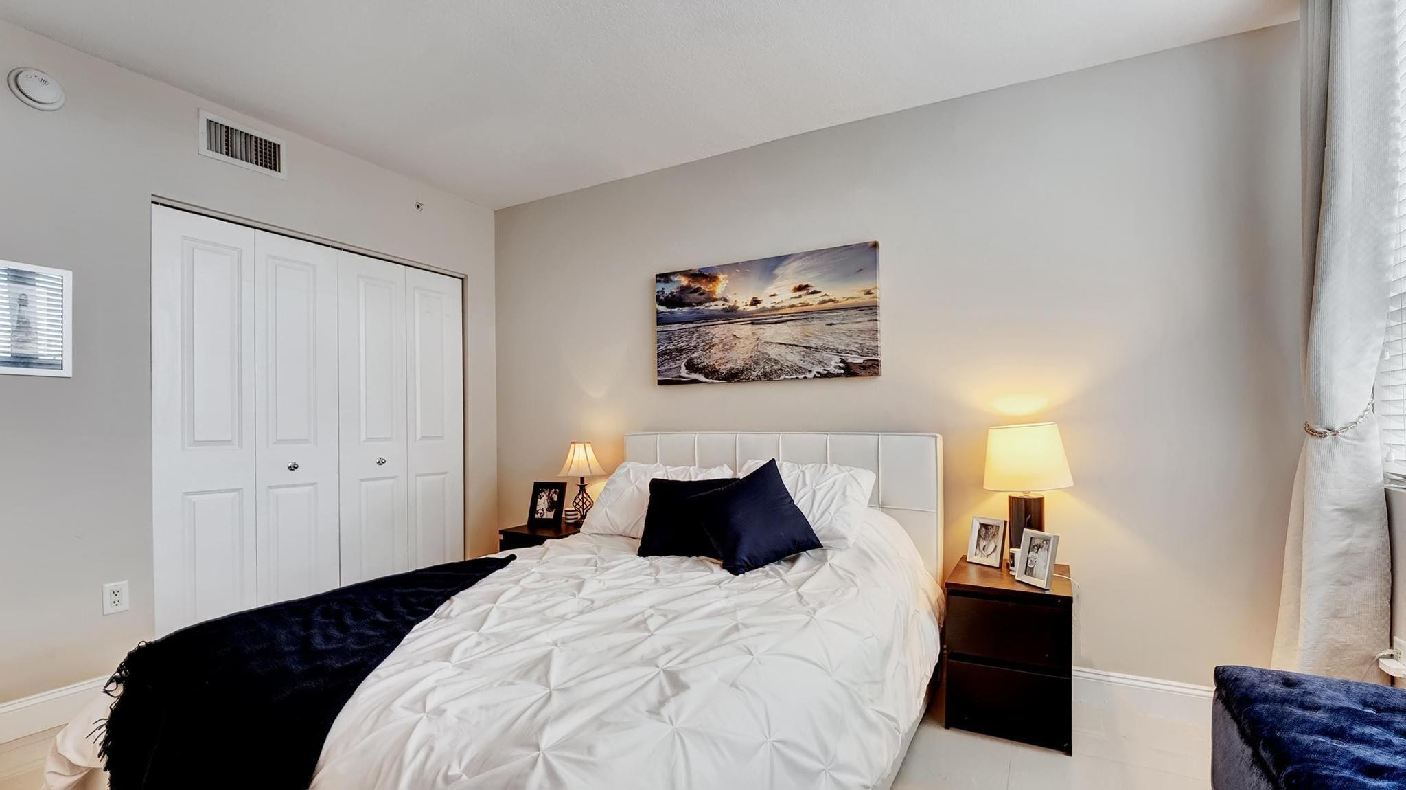 600 W Las Olas Blvd 703