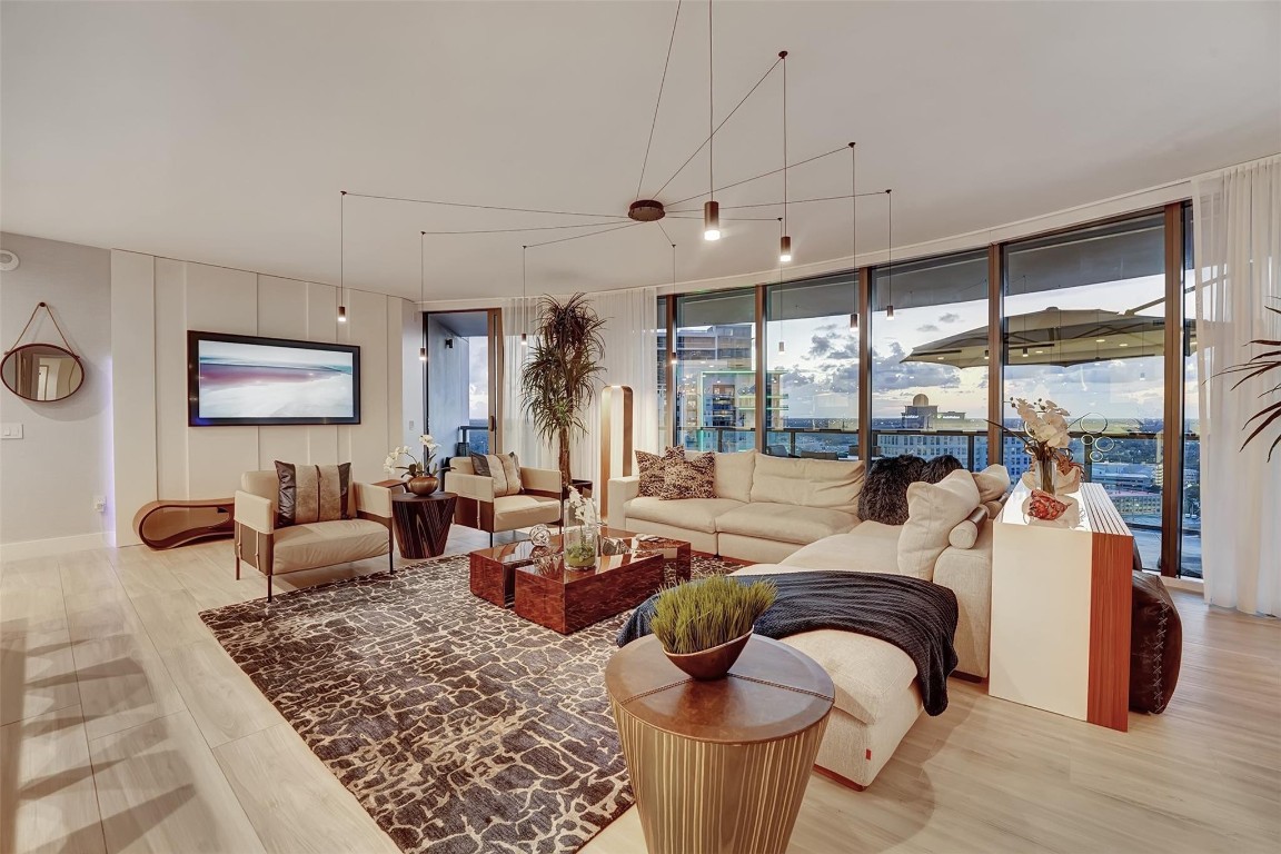 100 E Las Olas Blvd 2303