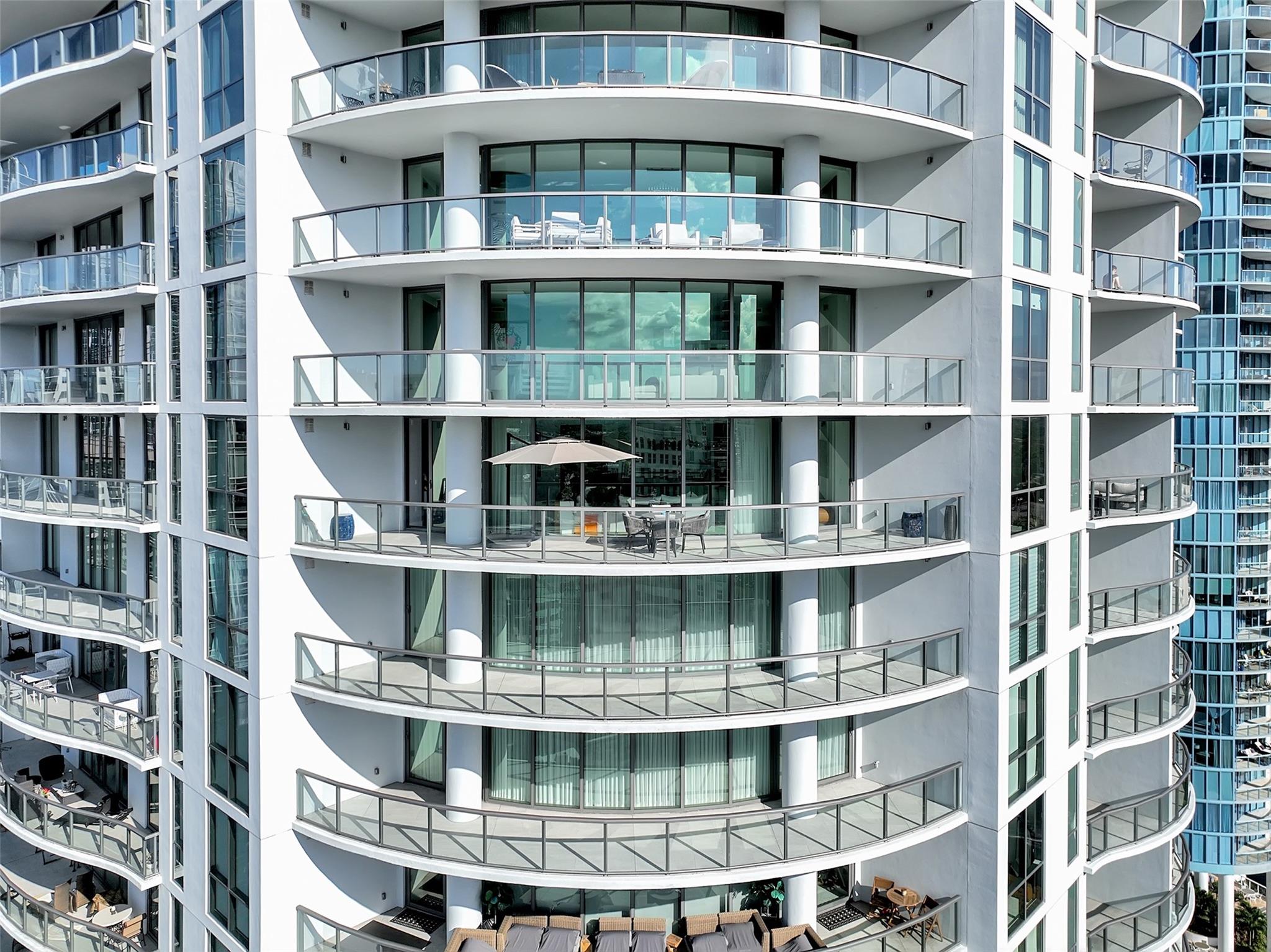 100 E Las Olas Blvd 2303