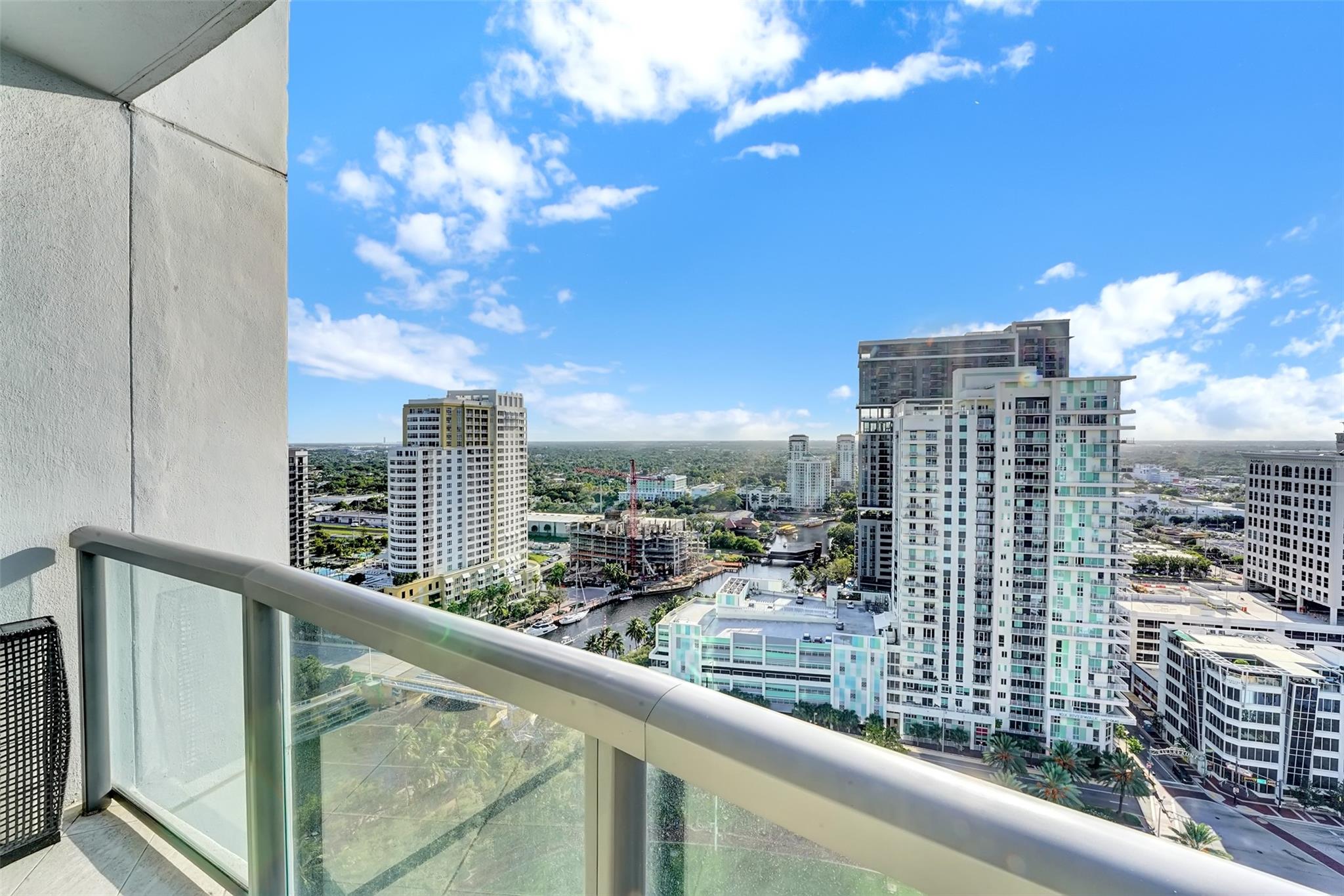 100 E Las Olas Blvd 2303