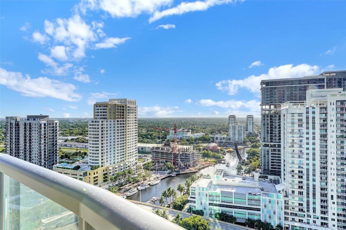 100 E Las Olas Blvd 2303