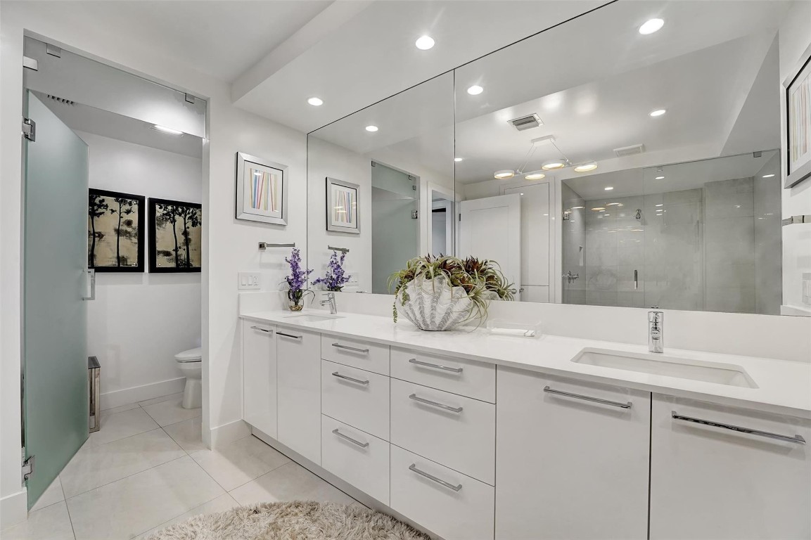 100 E Las Olas Blvd 2303