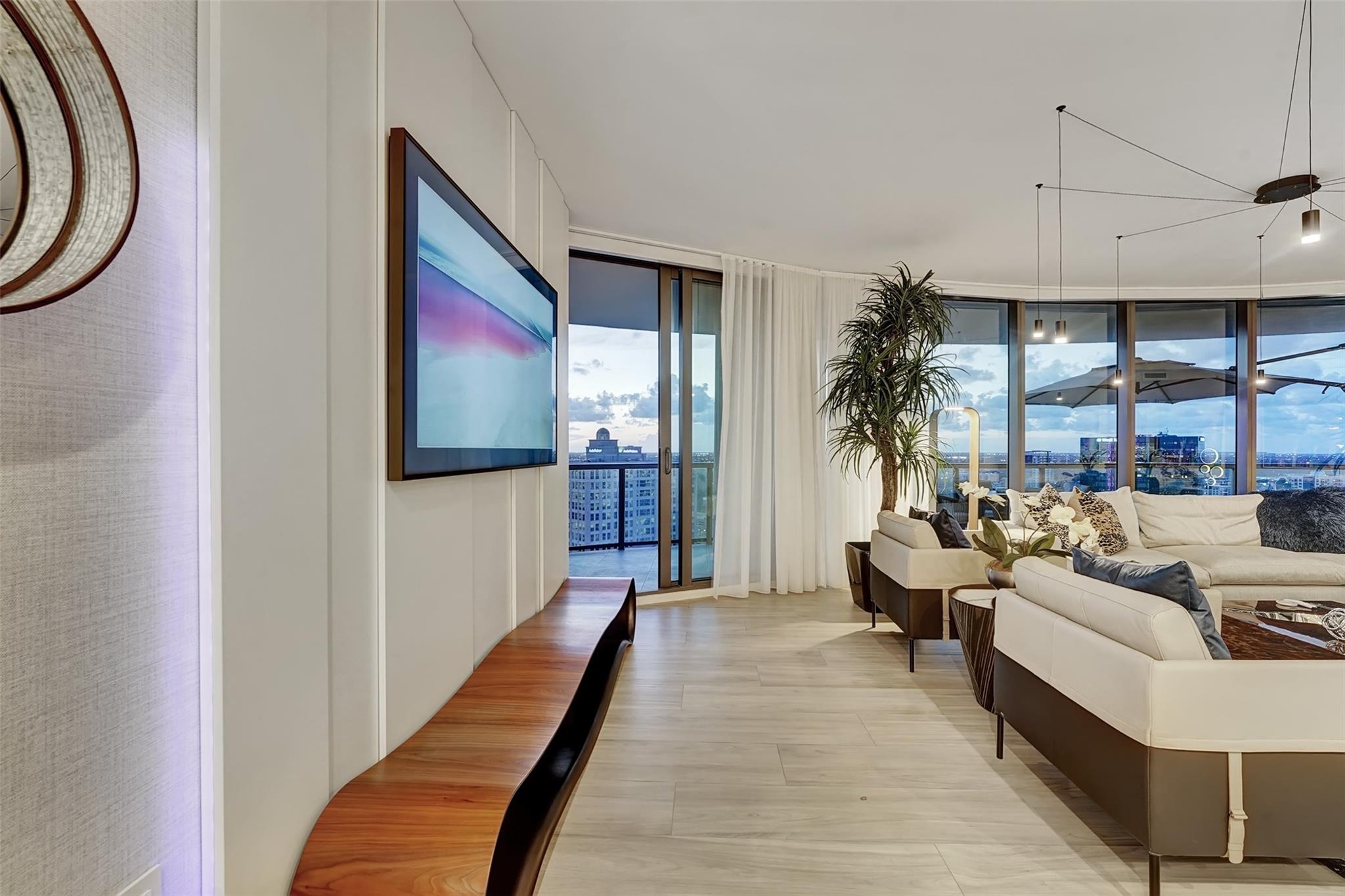 100 E Las Olas Blvd 2303