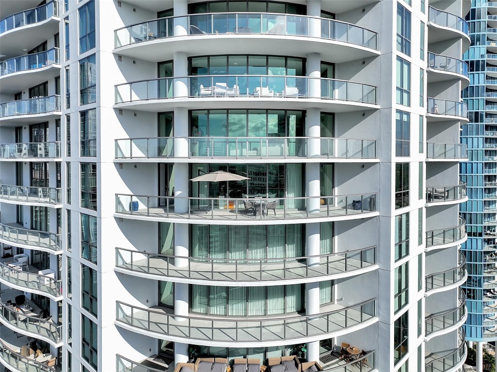 100 E Las Olas Blvd 2303