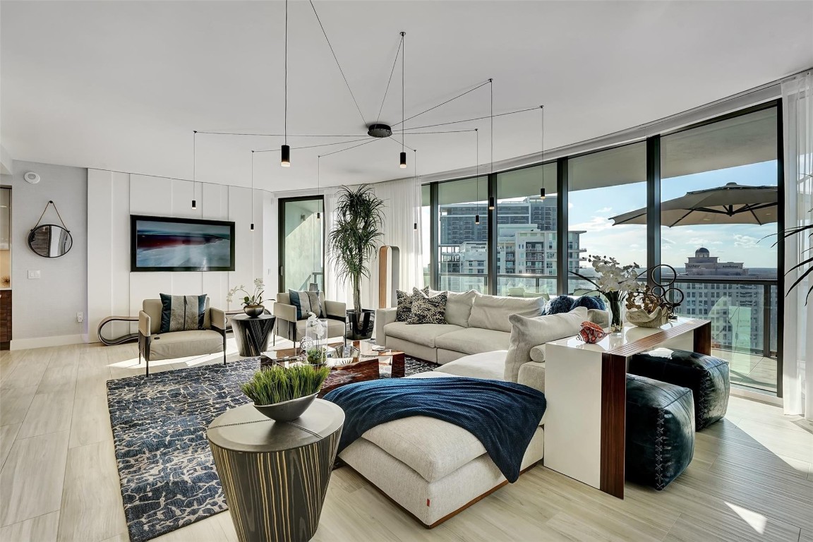 100 E Las Olas Blvd 2303