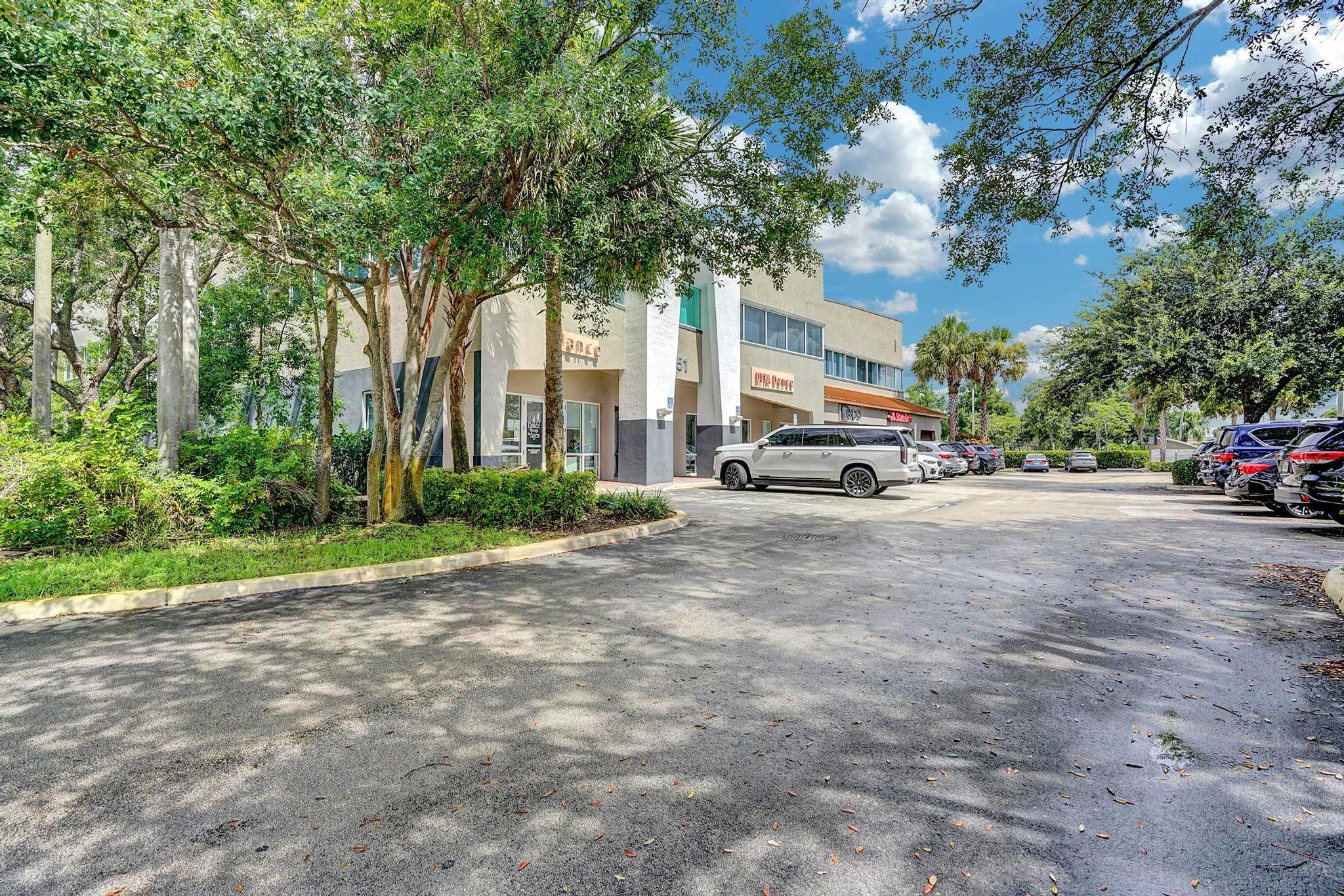 351 SW 136th Ave