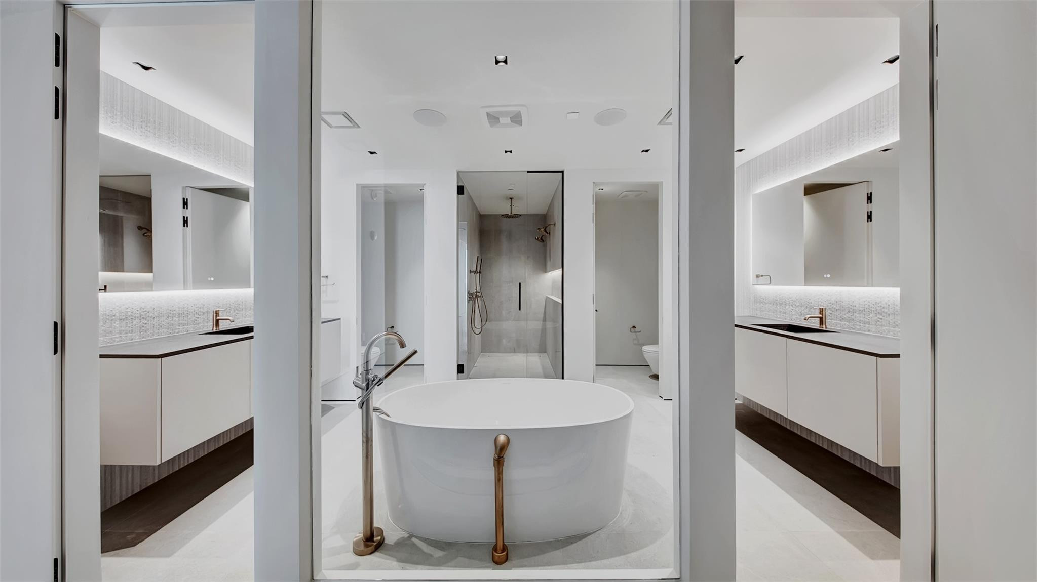 700 NE 26th Ter 4502