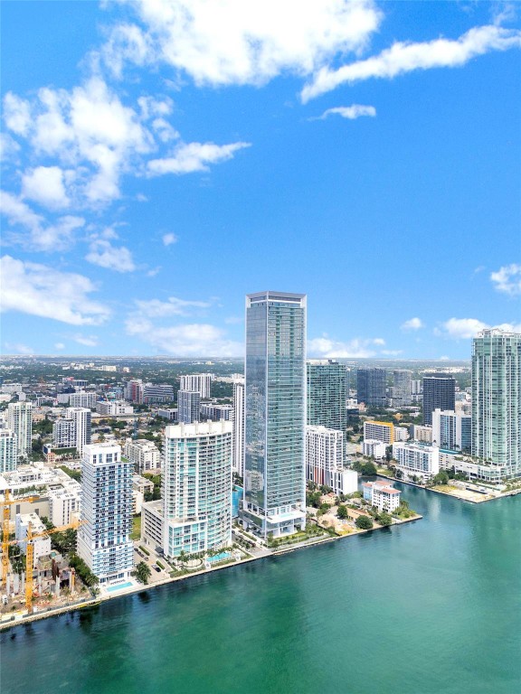 700 NE 26th Ter 4502