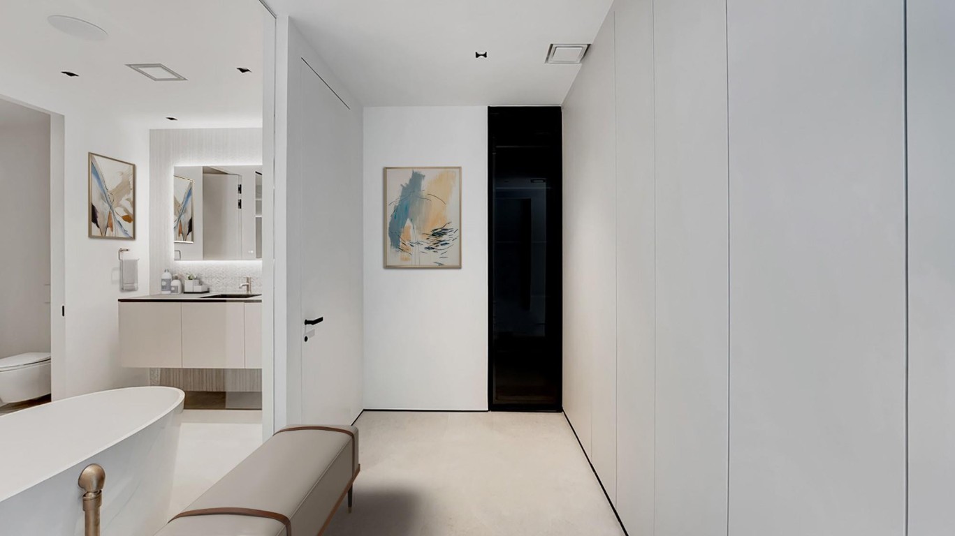 700 NE 26th Ter 4502