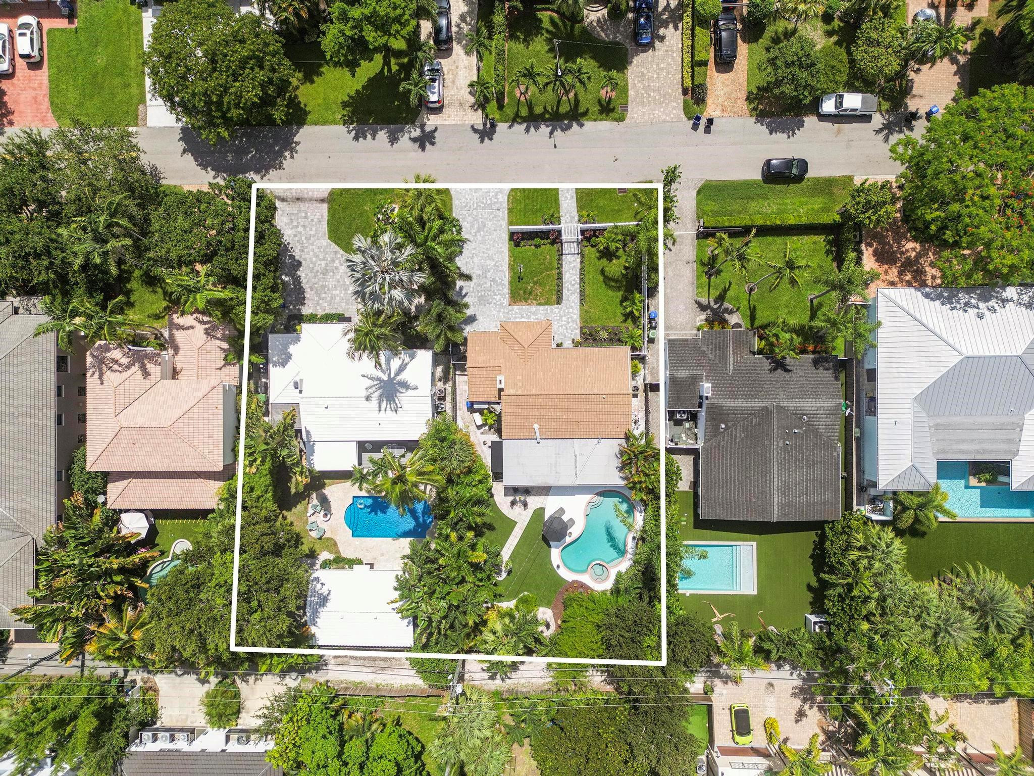 433 NE 8th Ave