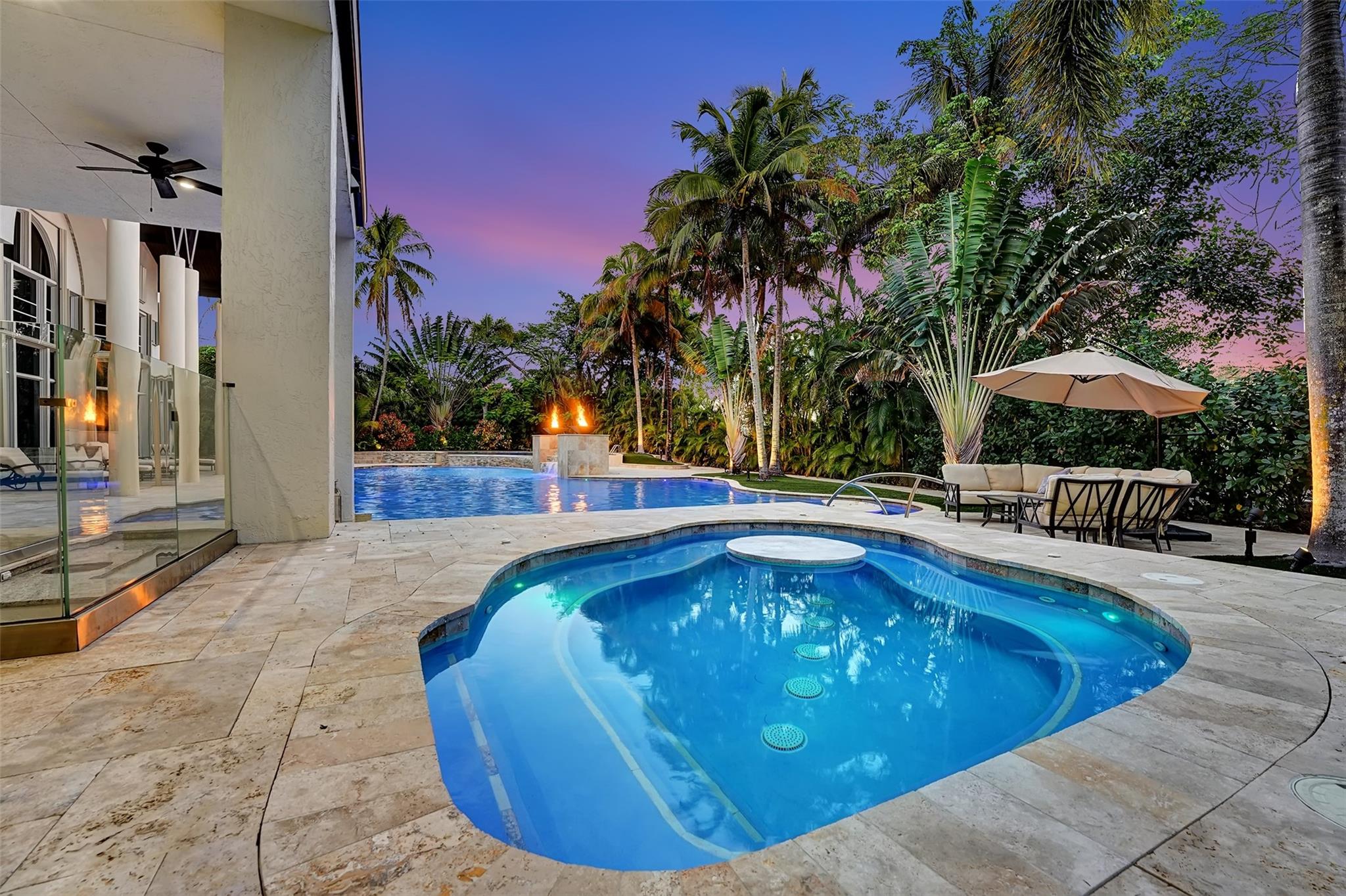 7272 NW 62nd Ter