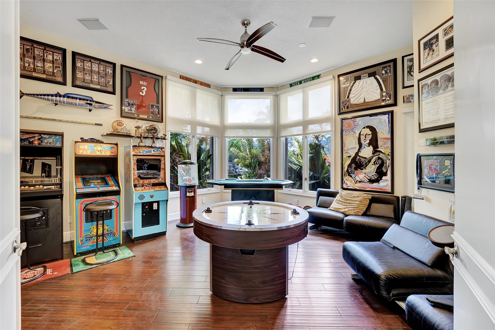 7272 NW 62nd Ter