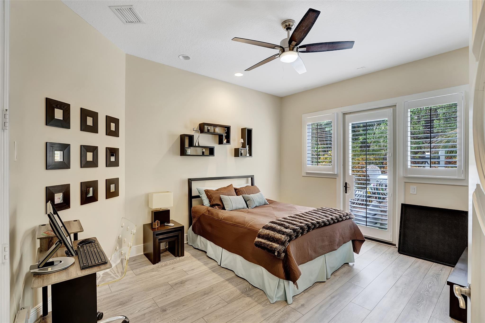 7272 NW 62nd Ter