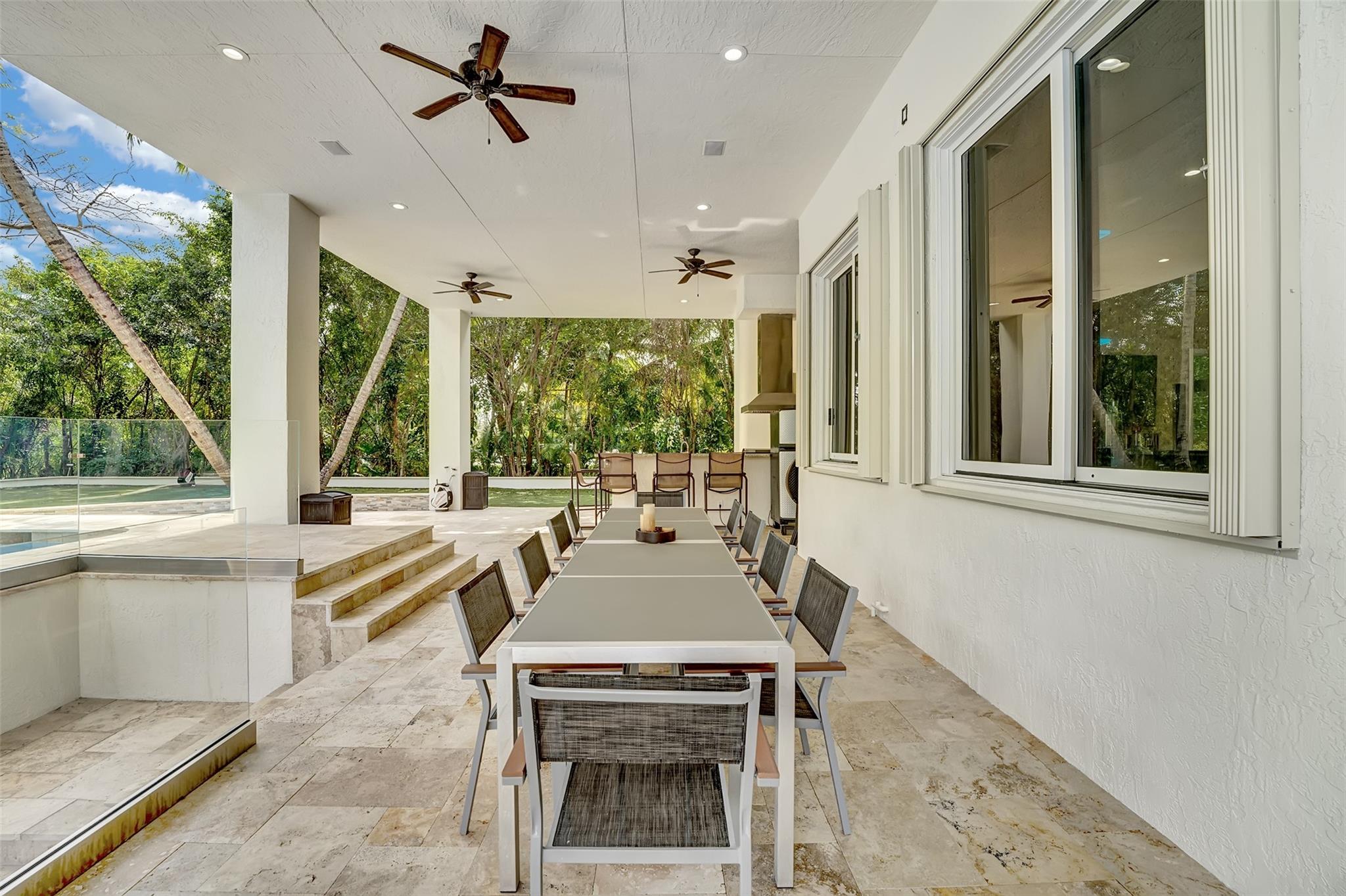 7272 NW 62nd Ter