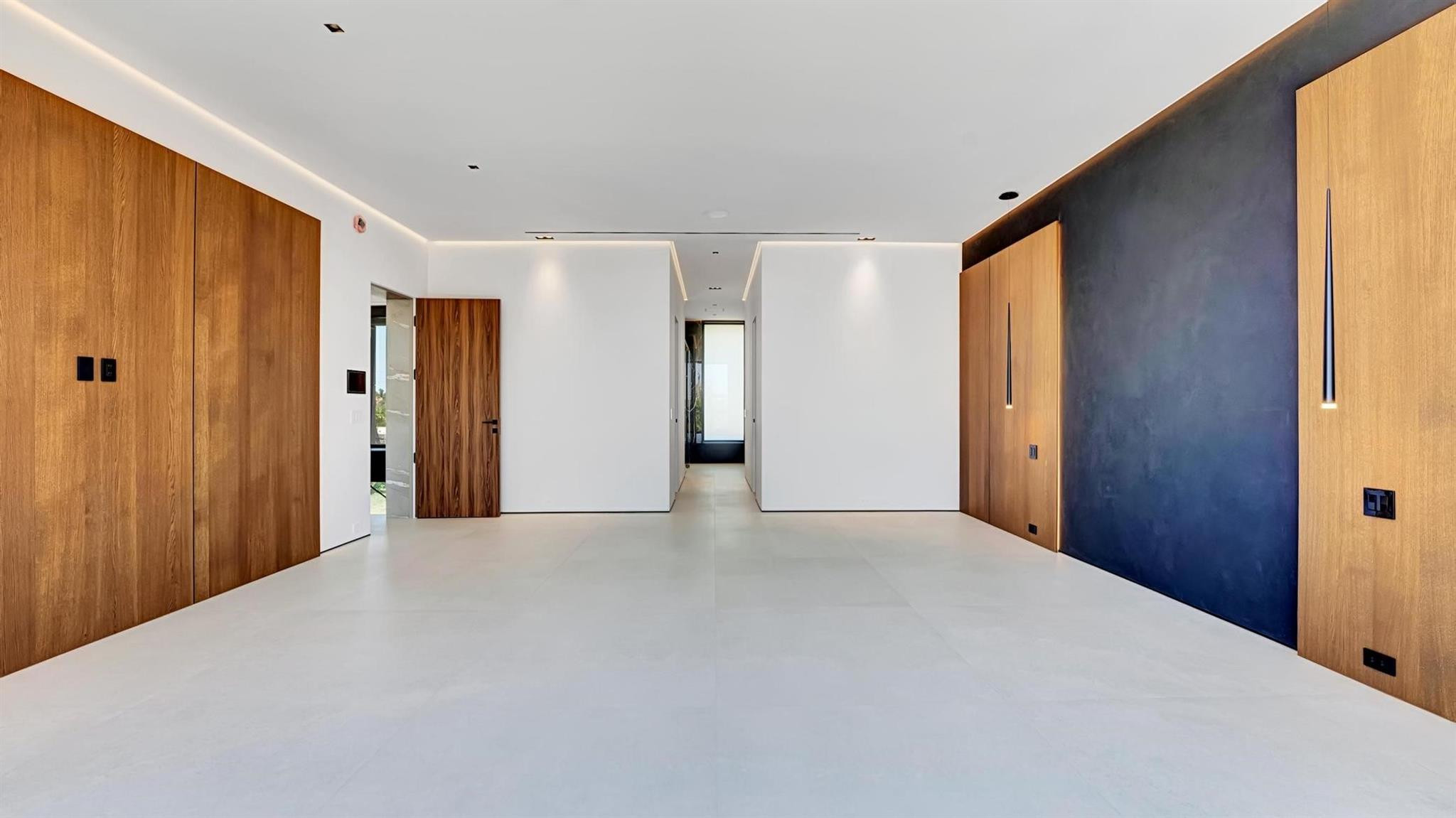 321 SE 14th Ave