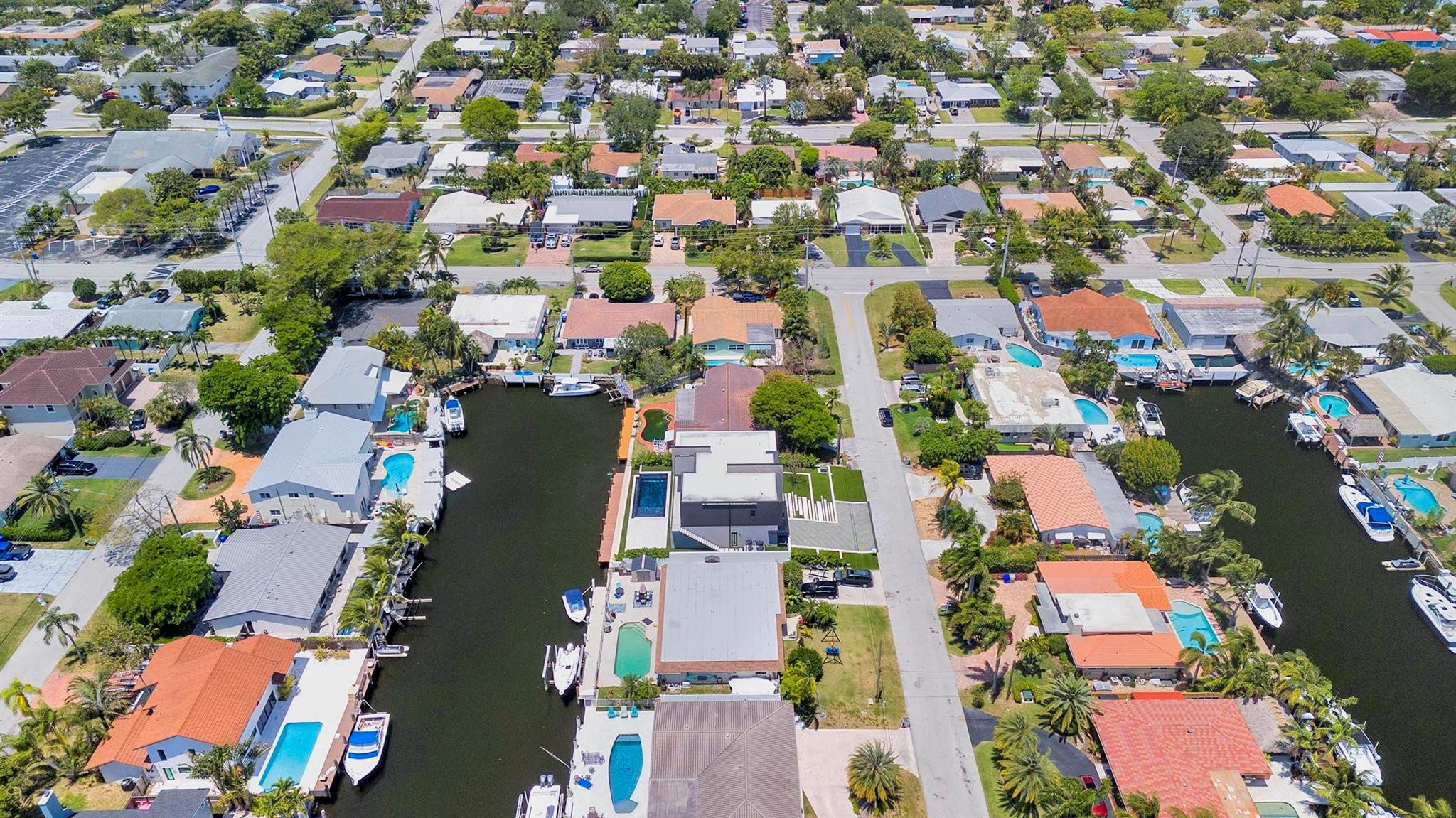 321 SE 14th Ave