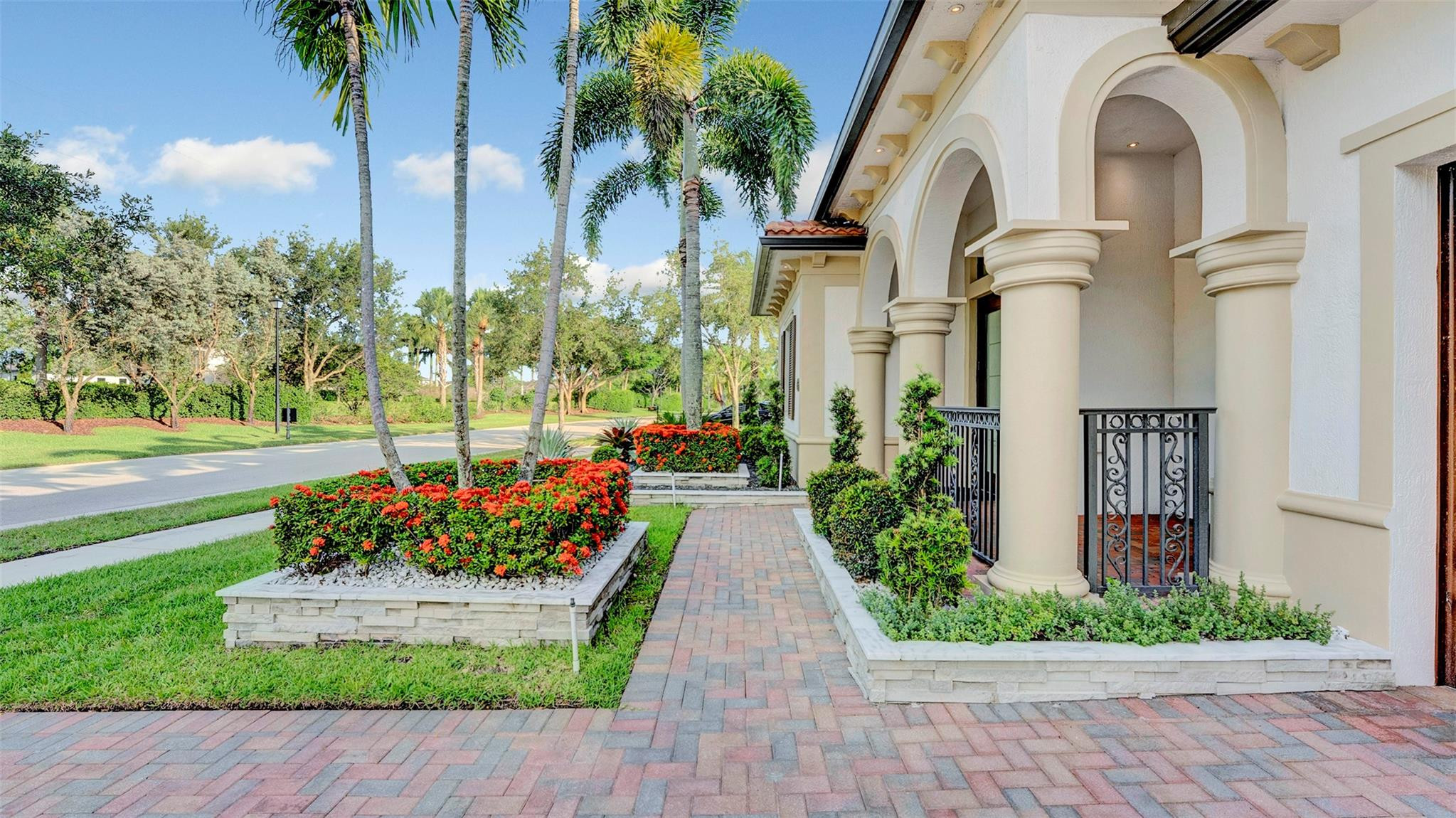 8765 Watercrest Circle