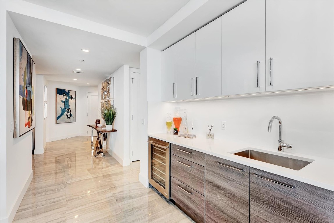 100 E Las Olas Blvd 2803