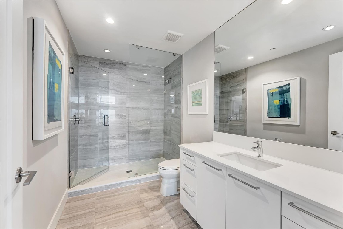 100 E Las Olas Blvd 2803