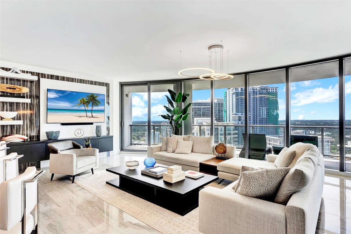 100 E Las Olas Blvd 2803