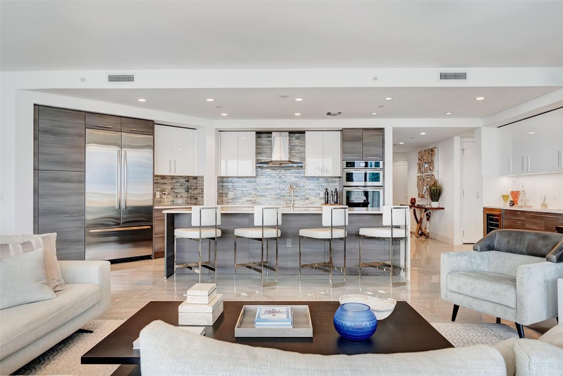 100 E Las Olas Blvd 2803