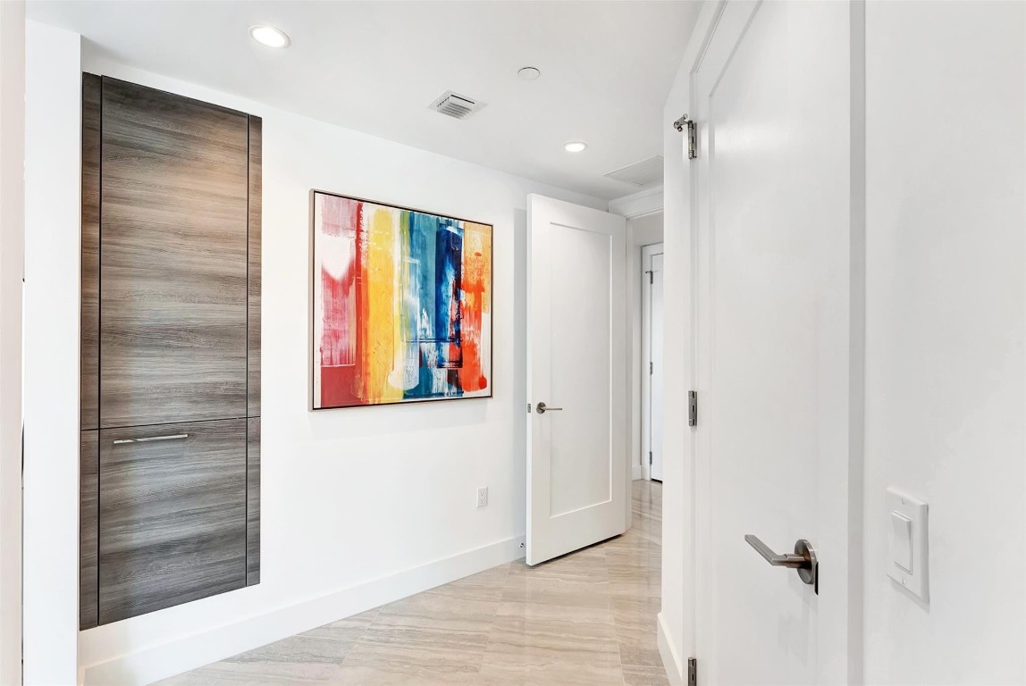 100 E Las Olas Blvd 2803