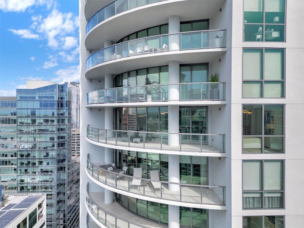 100 E Las Olas Blvd 2803