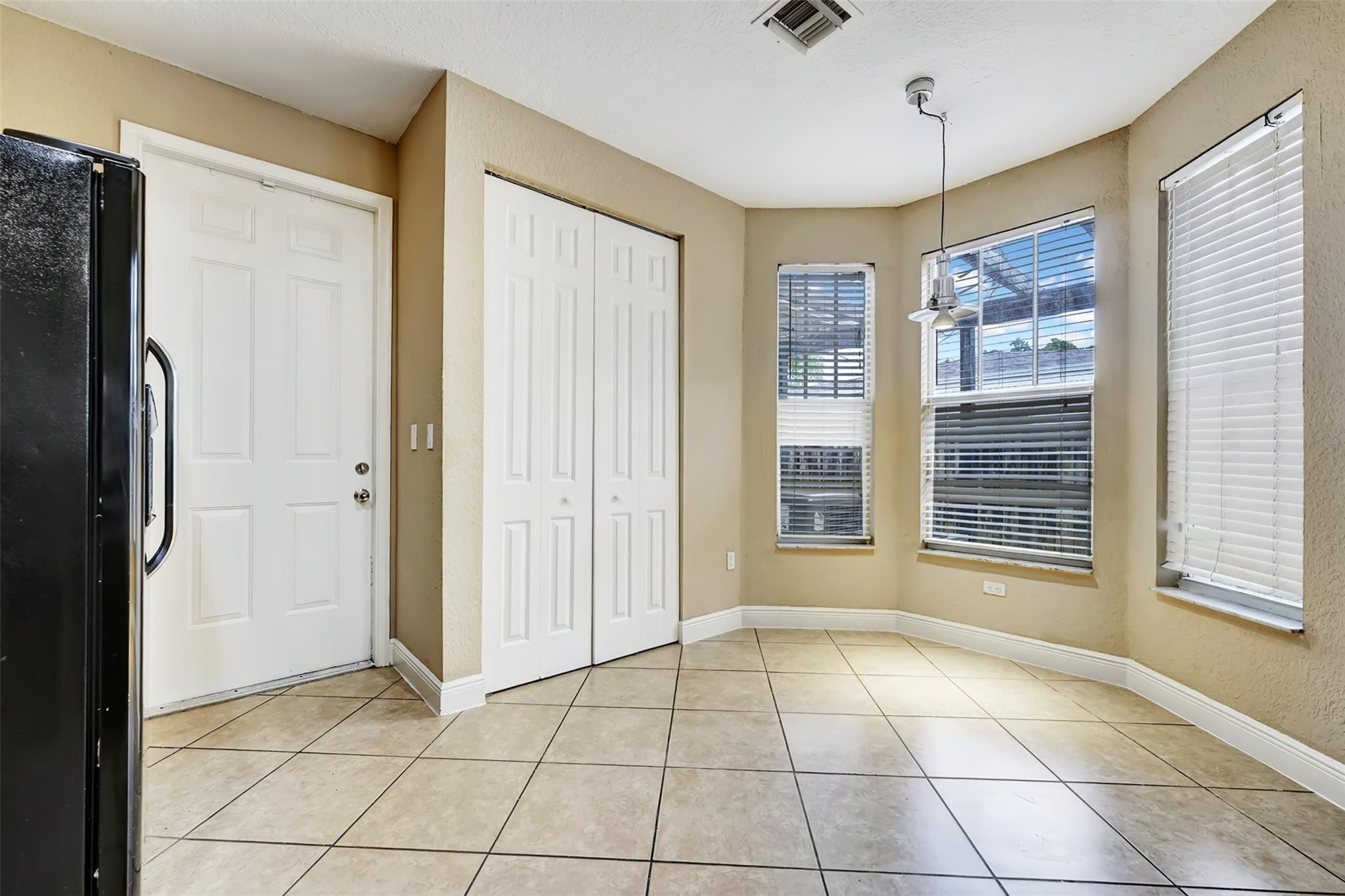 113 NW 11th