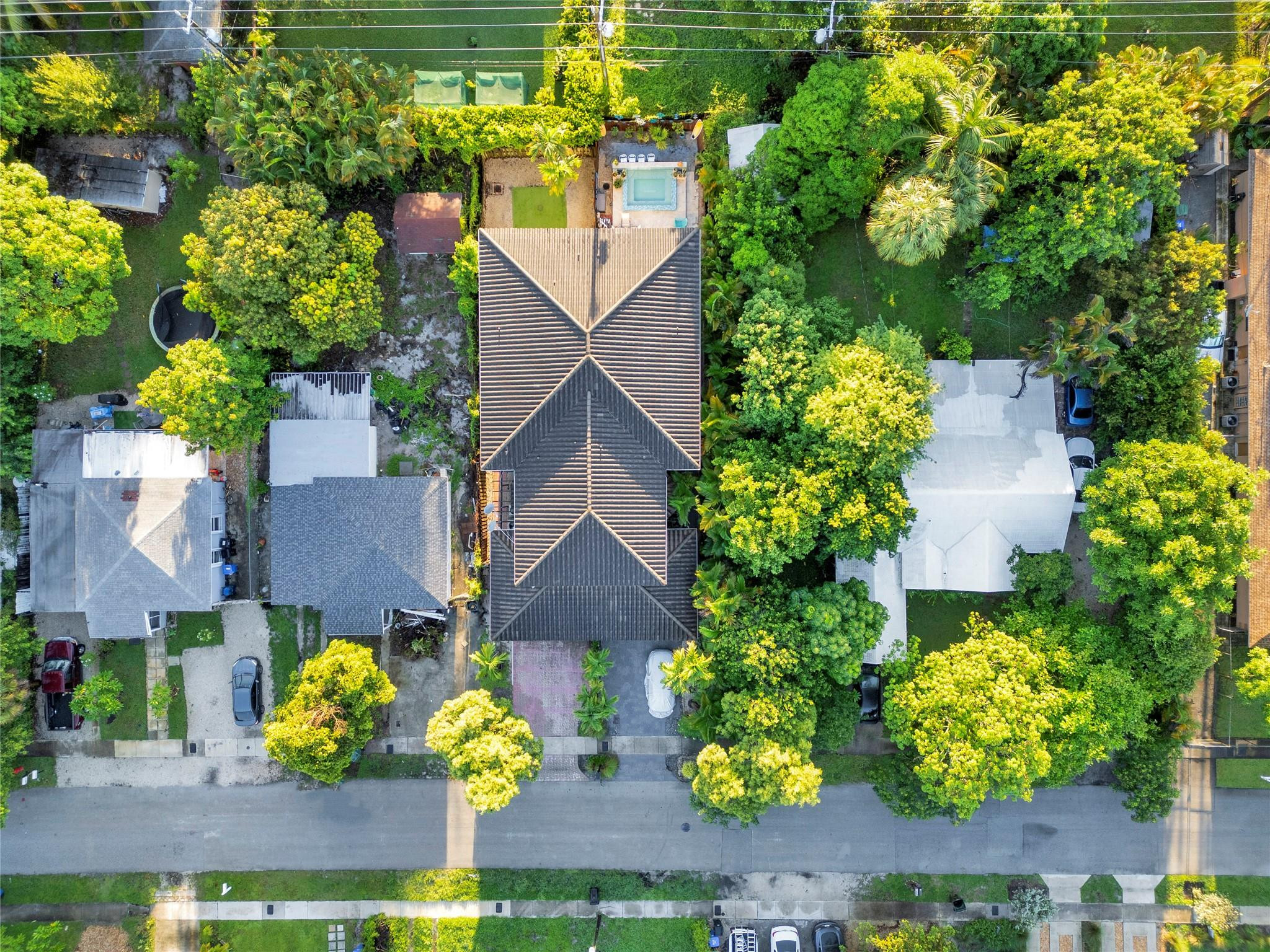 1111 NW 1st Ave 1111