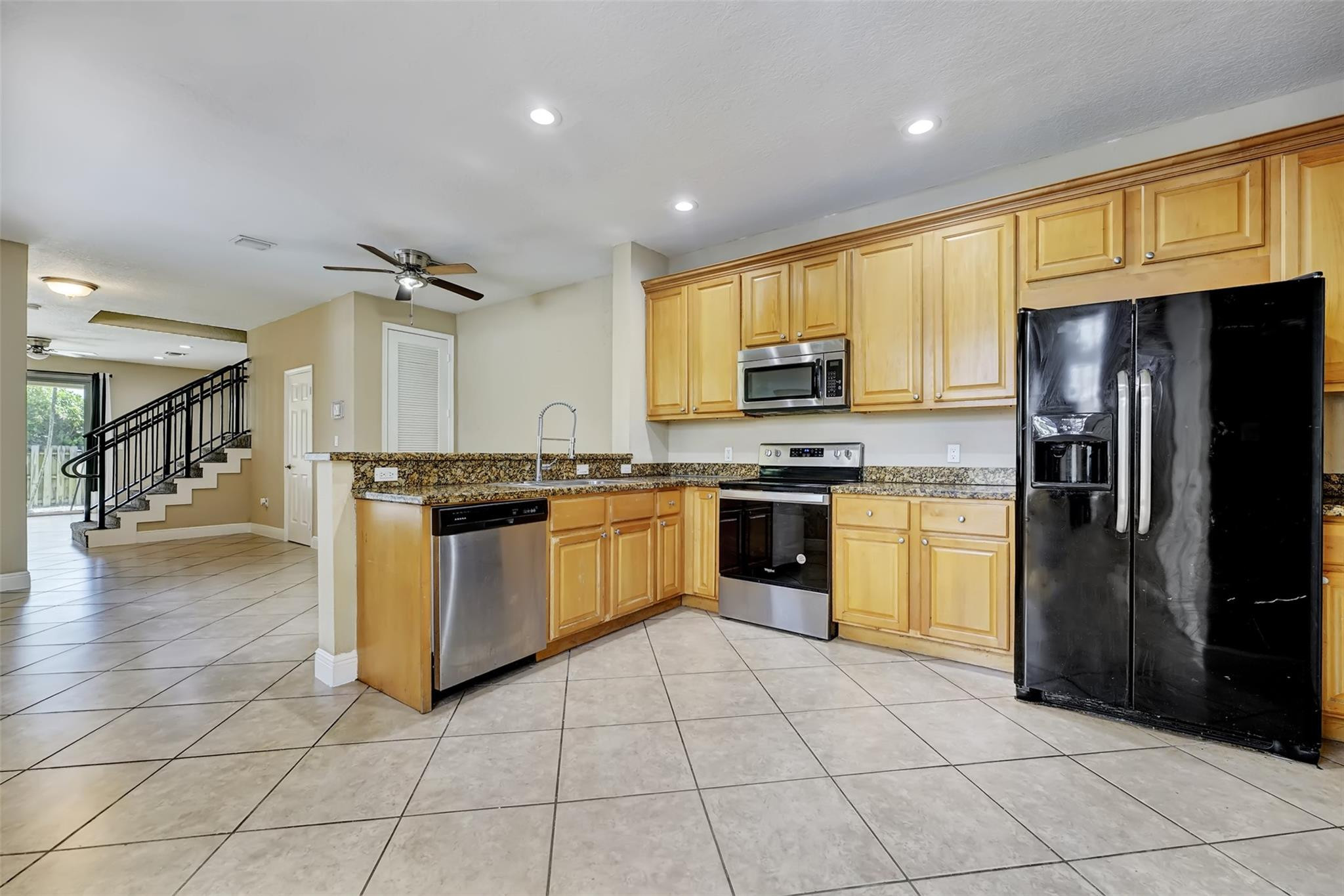 1111 NW 1st Ave 1111