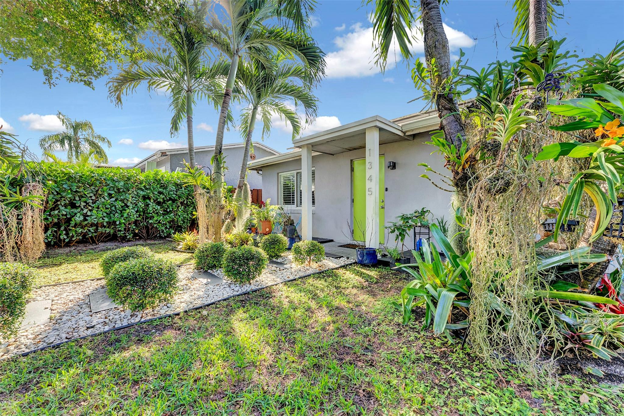 1345 NW 4th Ave