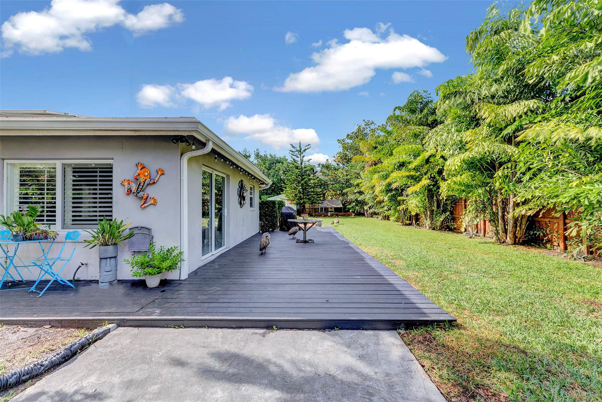 1345 NW 4th Ave