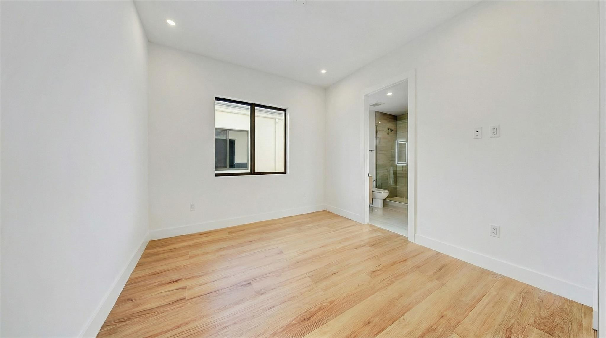 812 SE 12th Street 812