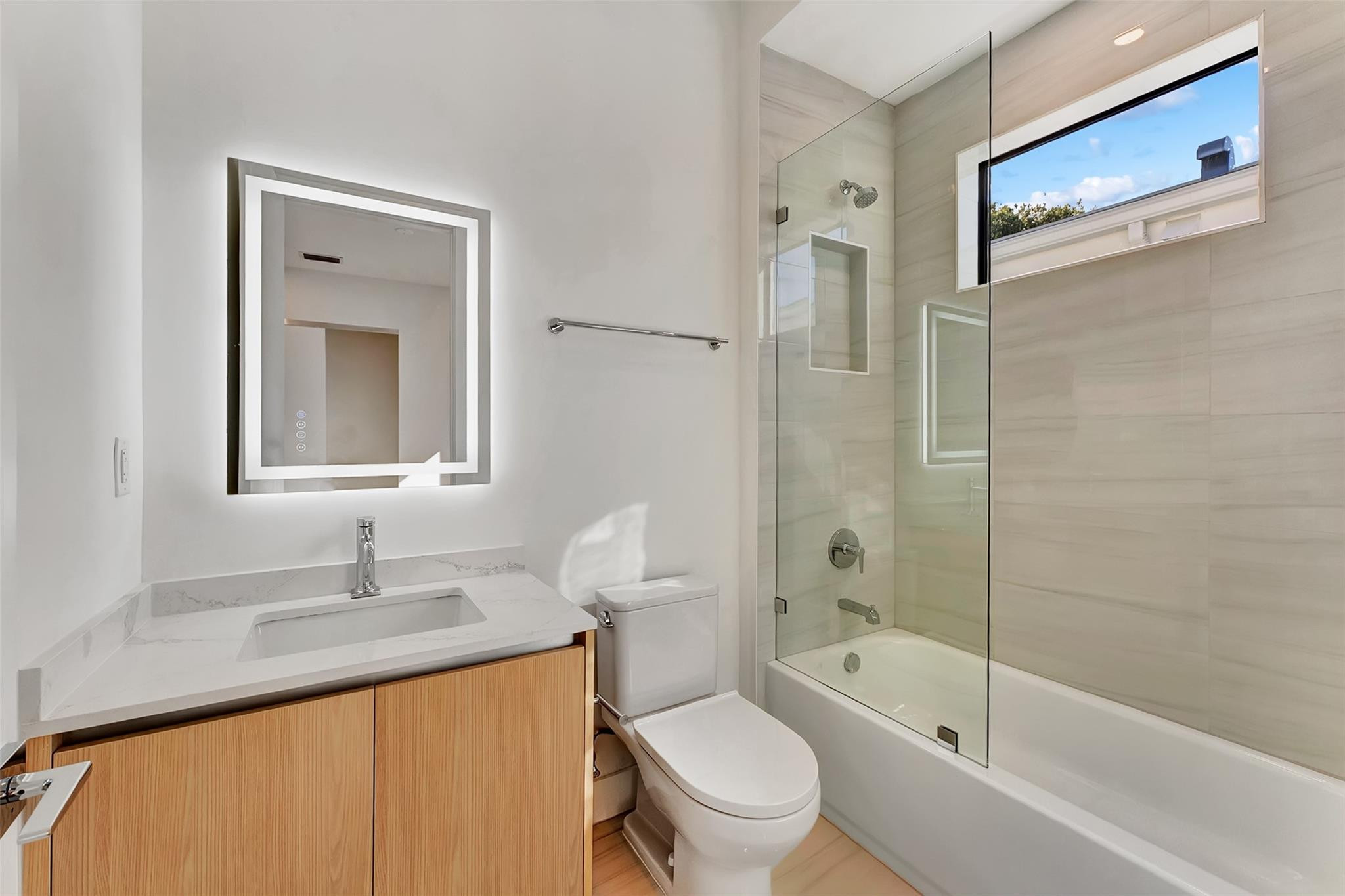 812 SE 12th Street 812